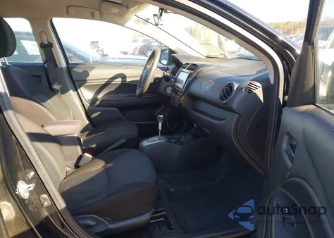 2022 Mitsubishi Mirage G4 Le z USA, uszkodzony, nr VIN ML32FUFJ3NHF05883